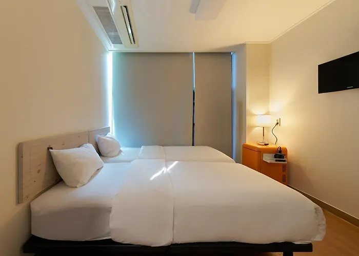 Hotel K9 Myeongdong 2*