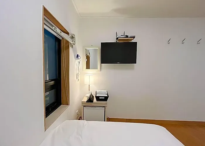 Hotel K9 Myeongdong 2*
